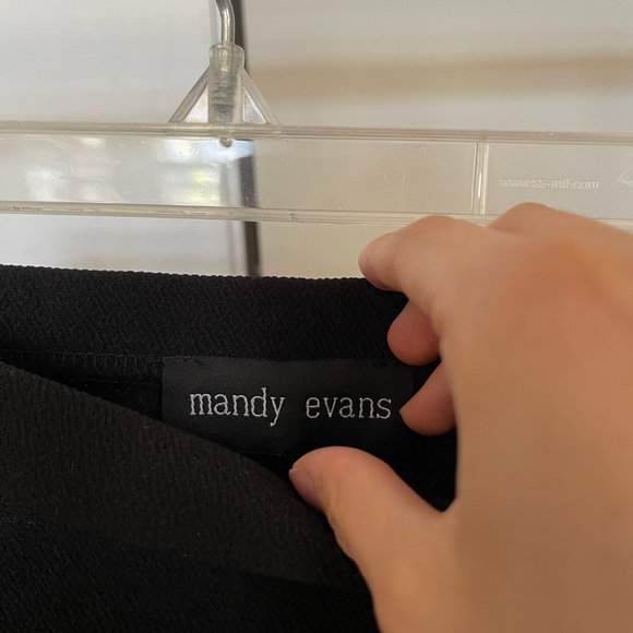 fitted midi length Black office skirt with lace detailing - Picture 3 of 3